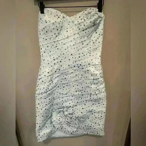 Tony Bowls new without tags size 8 sold out online